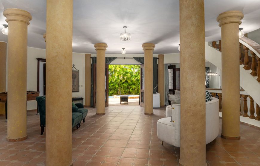 Villa with garden and pool, 3 +1 bedrooms, between Sosua and Cabarete