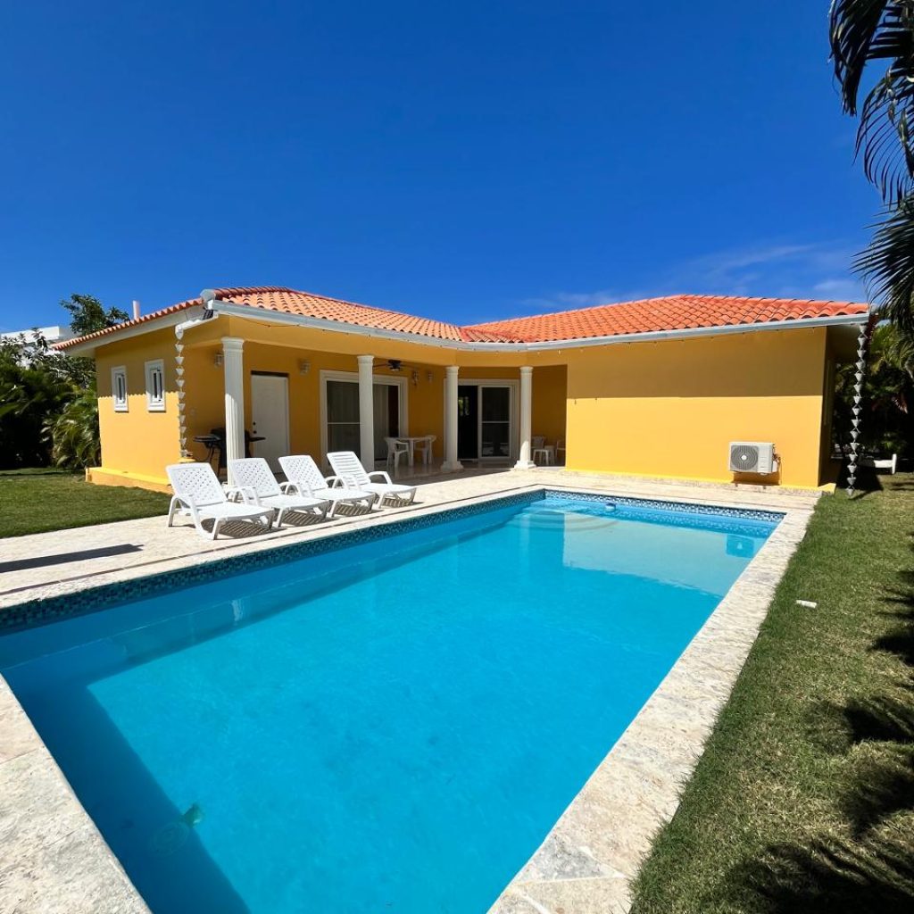 2 - bedroom villa, pool, garden, bbq, Sosua Ocean Village