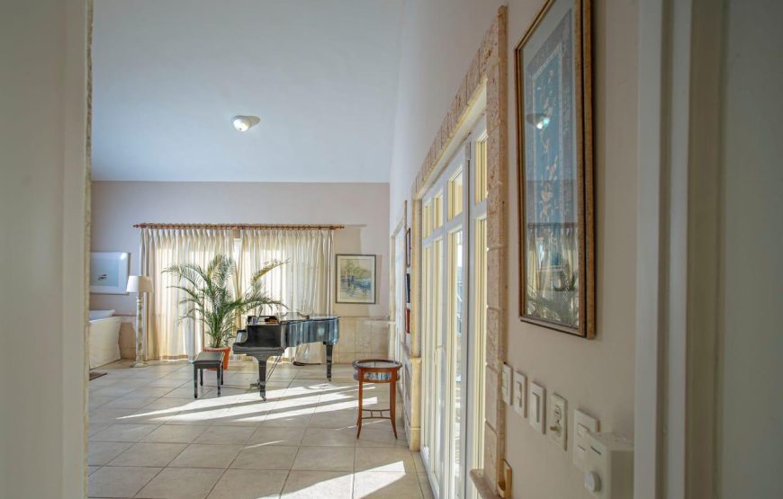 Bright Ocean View Penthouse with Pool, Beach Access to Alicia Beach, Sosua, La Puntilla B3