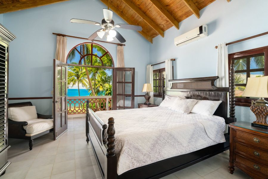 Villa Marisol oceanfront estate, Playa Chiquita, Sosúa – for sale