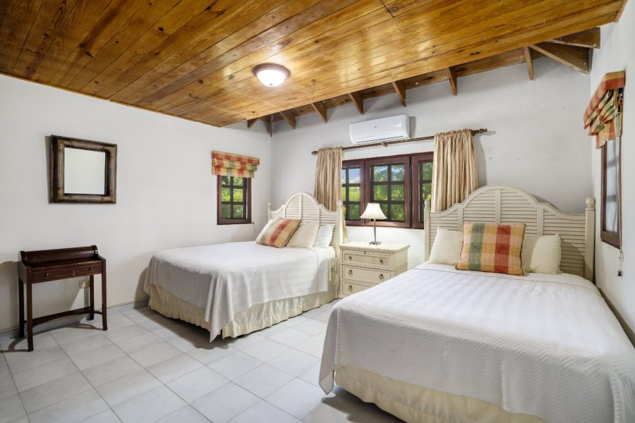 Villa Marisol oceanfront estate, Playa Chiquita, Sosúa – for sale