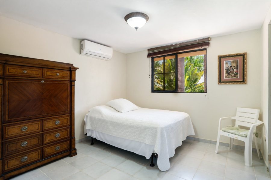 Villa Marisol oceanfront estate, Playa Chiquita, Sosúa – for sale